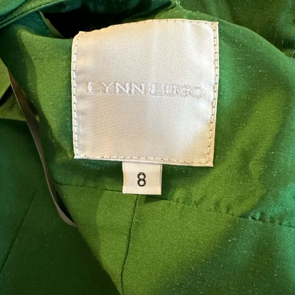 Lynn Lugo Women’s Size 8 Green Frilly Fun Silk Dress - Picture 4 of 8